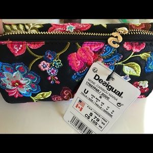 Desigual wallet